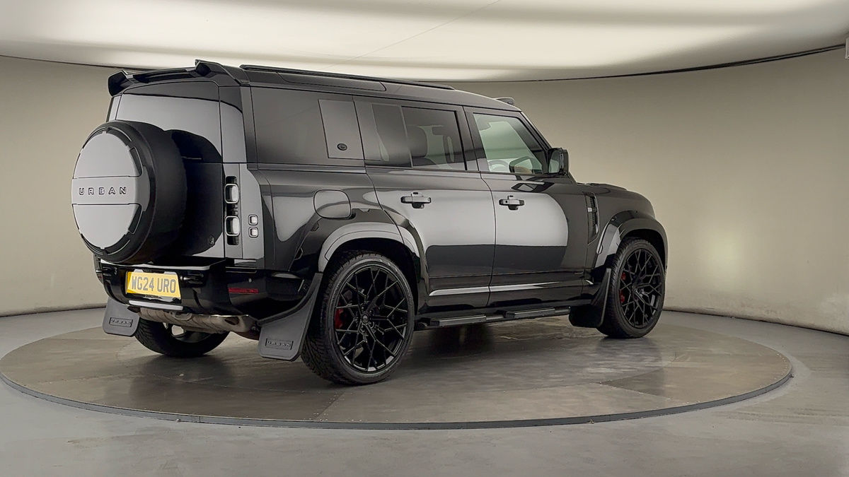 Land Rover Defender 110 Urban Image 21