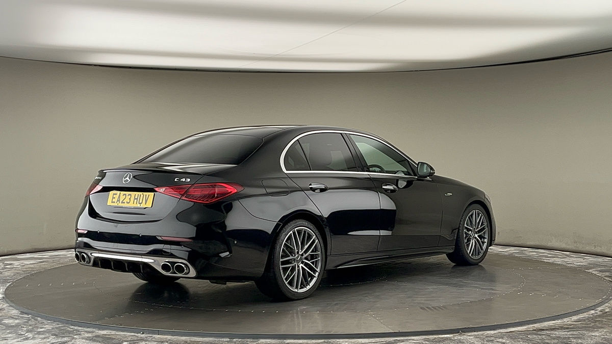 Mercedes-Benz C Class Image 21