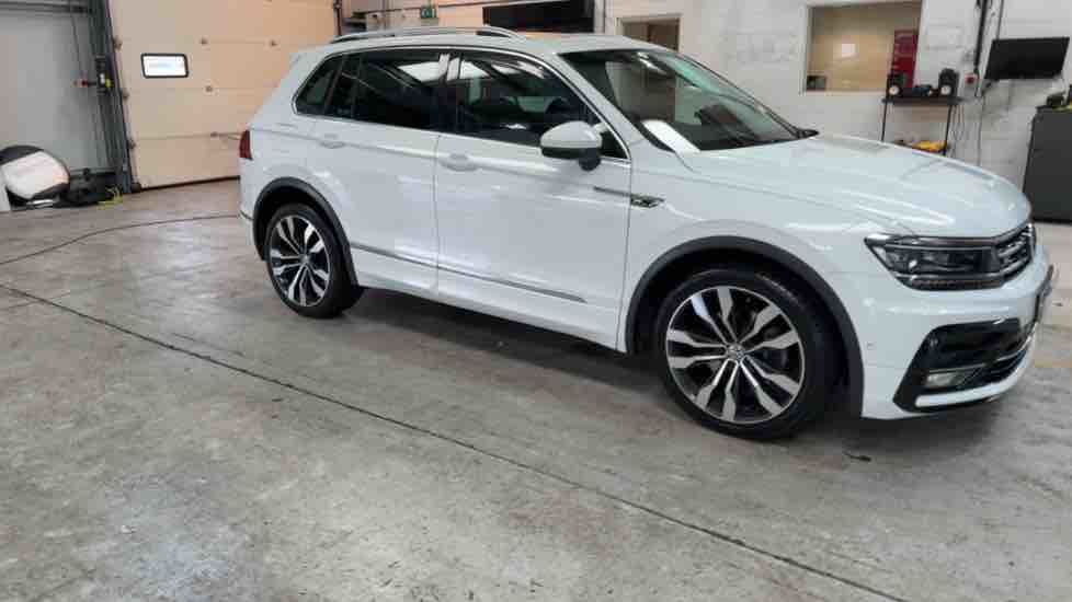 More views of Volkswagen Tiguan