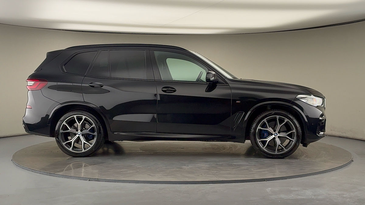 BMW X5 Image 16