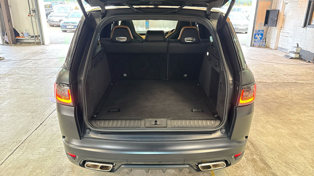Land Rover Range Rover Sport Image 11