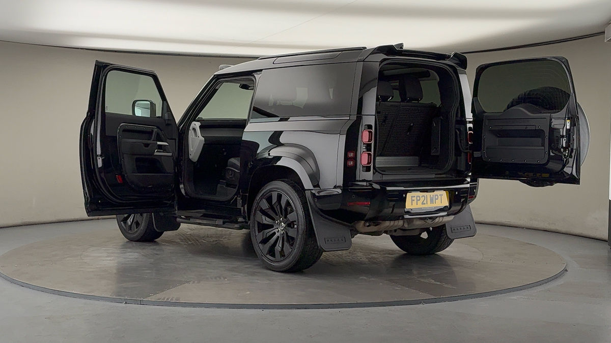 More views of Land Rover Defender 90