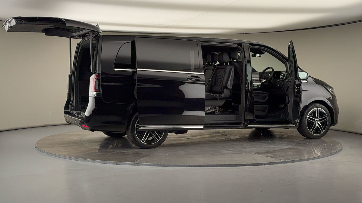 More views of Mercedes-Benz V Class
