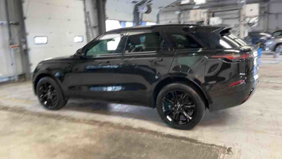 More views of Land Rover Range Rover Velar
