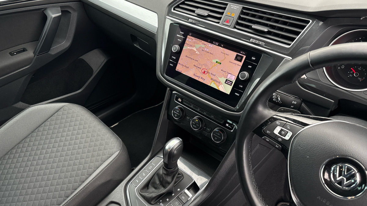 Volkswagen Tiguan Image 18