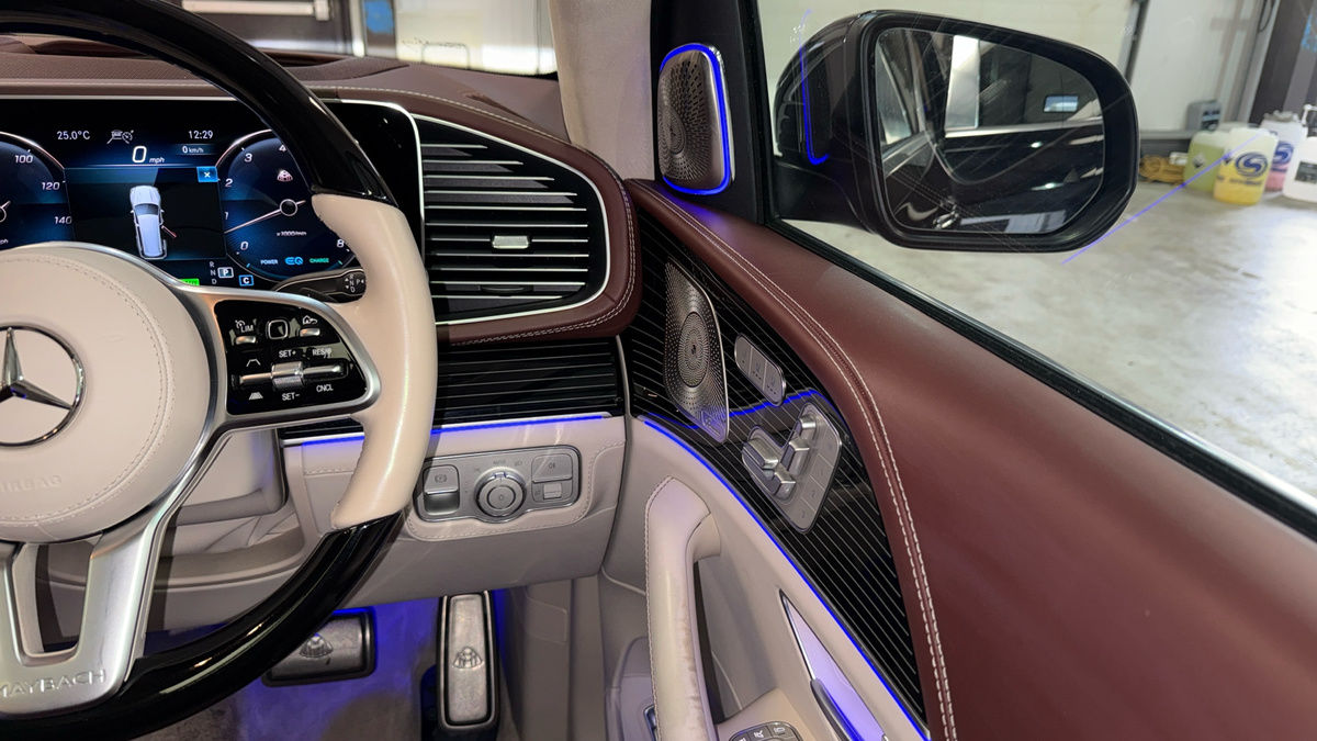 Mercedes-Benz Maybach GLS Image 14