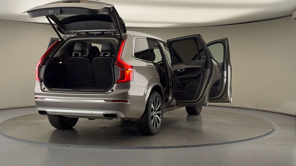 More views of Volvo XC90