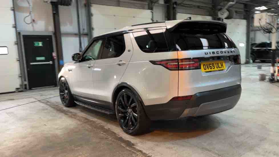 More views of Land Rover Discovery