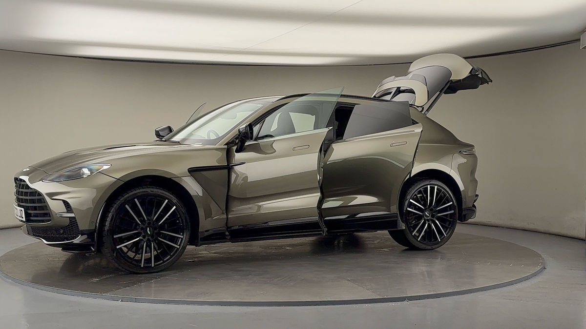 More views of Aston Martin DBX