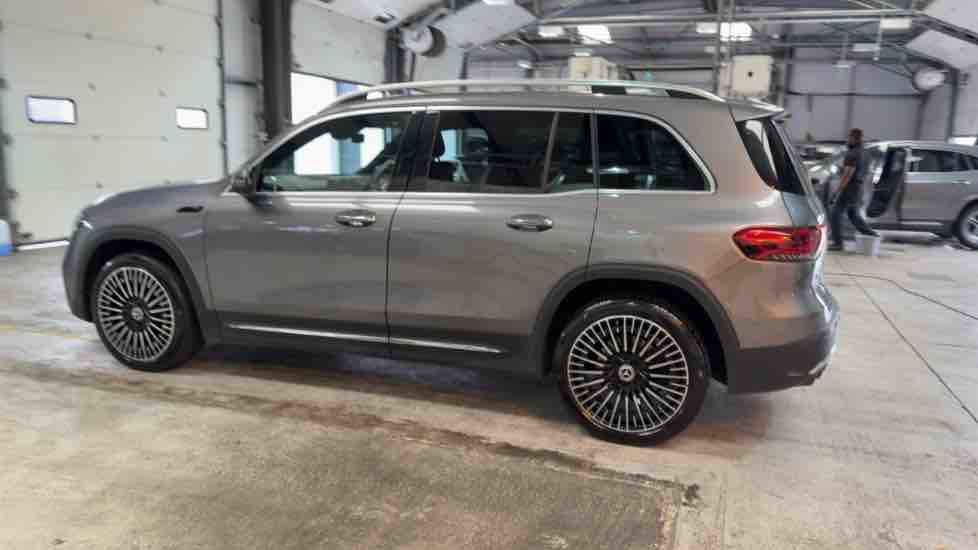 More views of Mercedes-Benz EQB