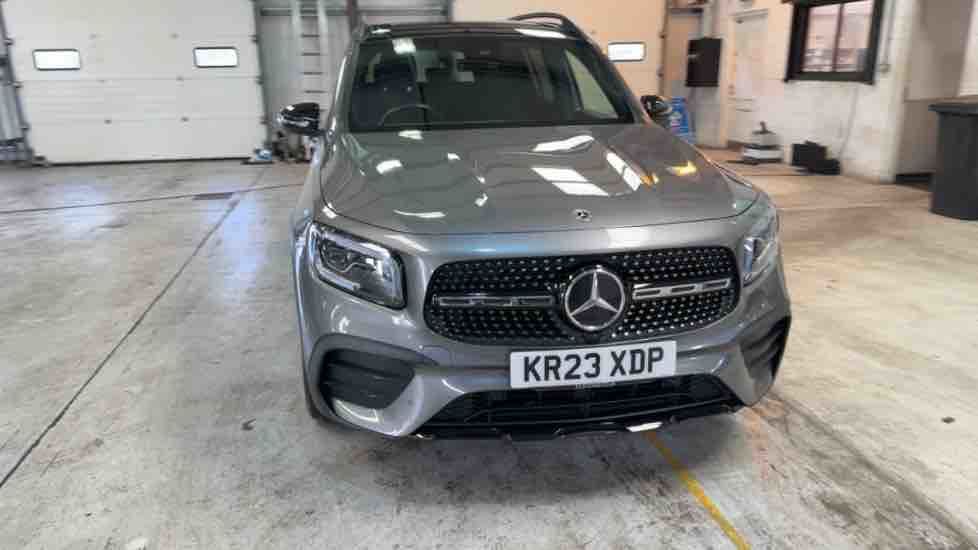 More views of Mercedes-Benz GLB