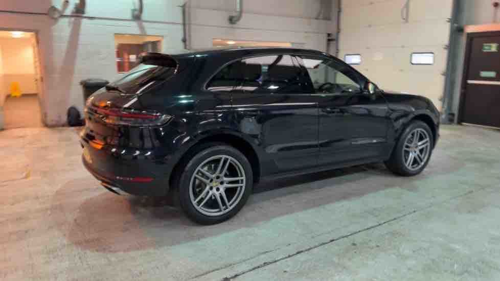 More views of Porsche Macan
