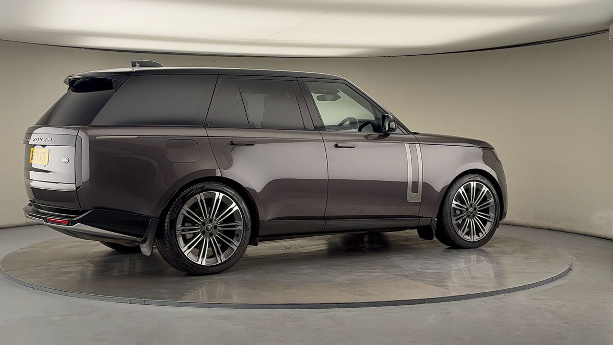 More views of Land Rover Range Rover