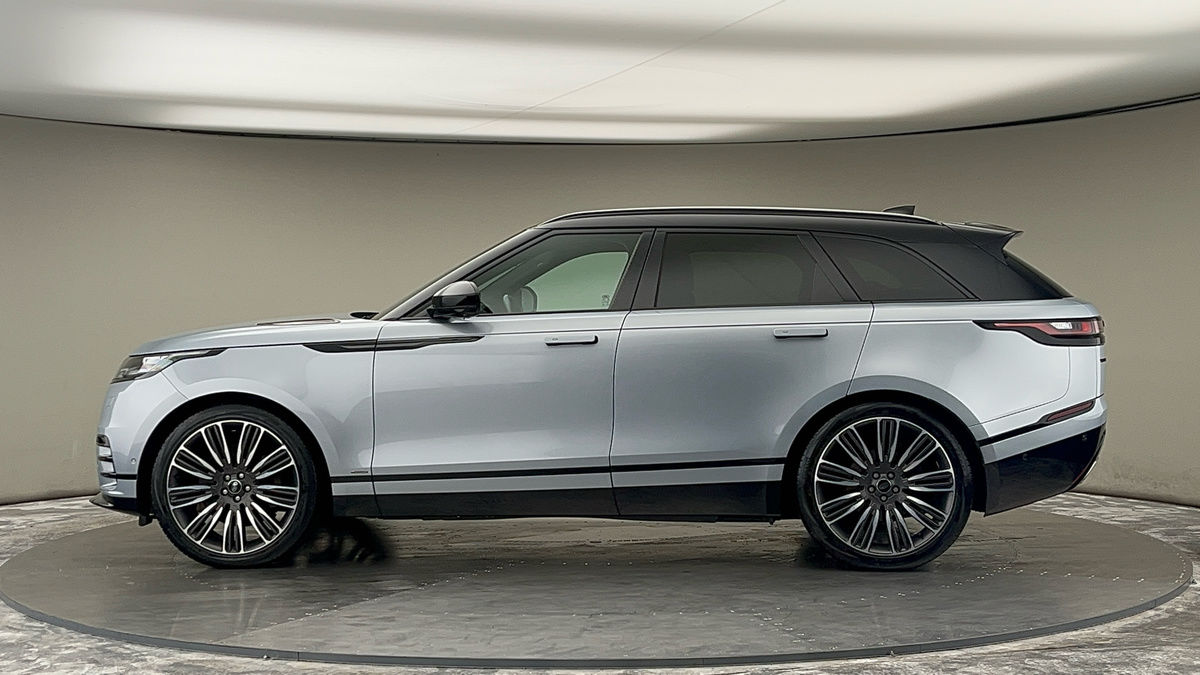 More views of Land Rover Range Rover Velar