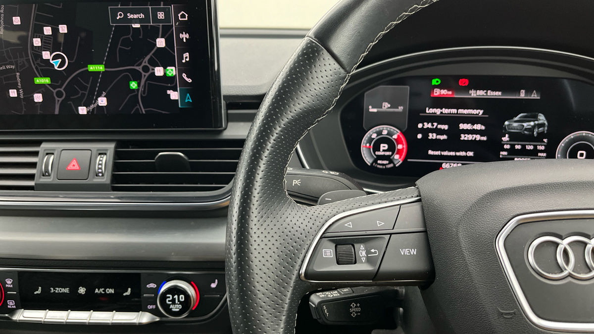 Audi SQ5 Image 13