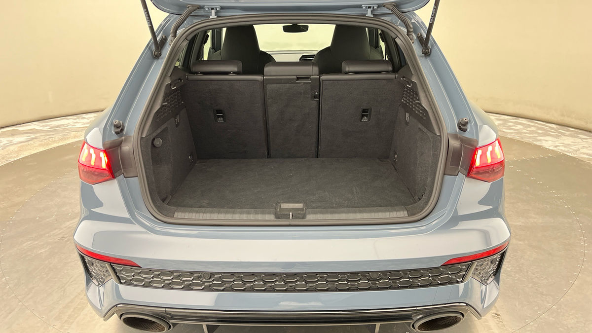Audi RS3 Image 11