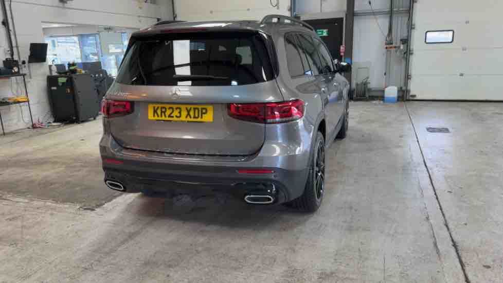 More views of Mercedes-Benz GLB