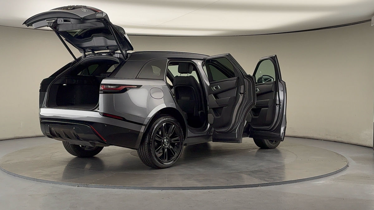 More views of Land Rover Range Rover Velar