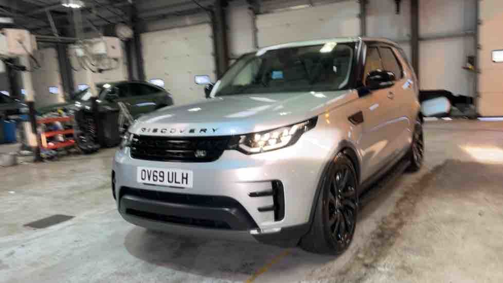 More views of Land Rover Discovery