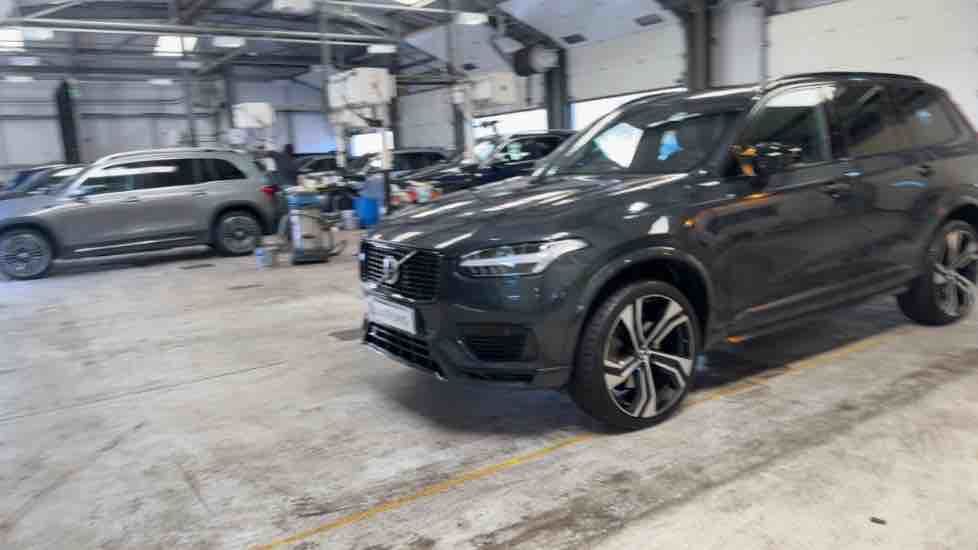 More views of Volvo XC90