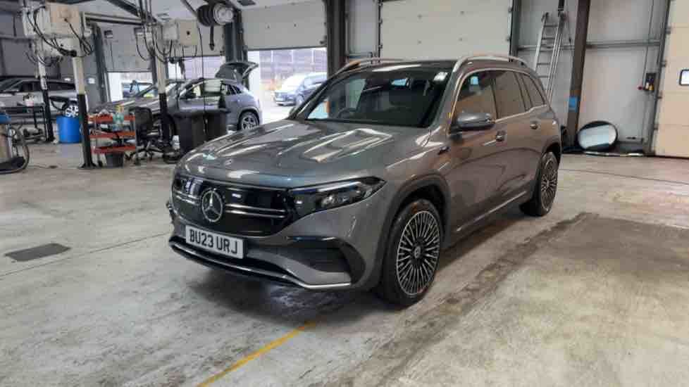 More views of Mercedes-Benz EQB
