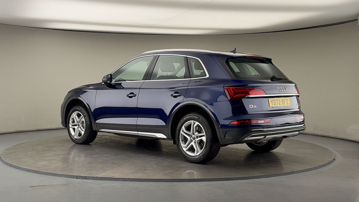 More views of Audi Q5