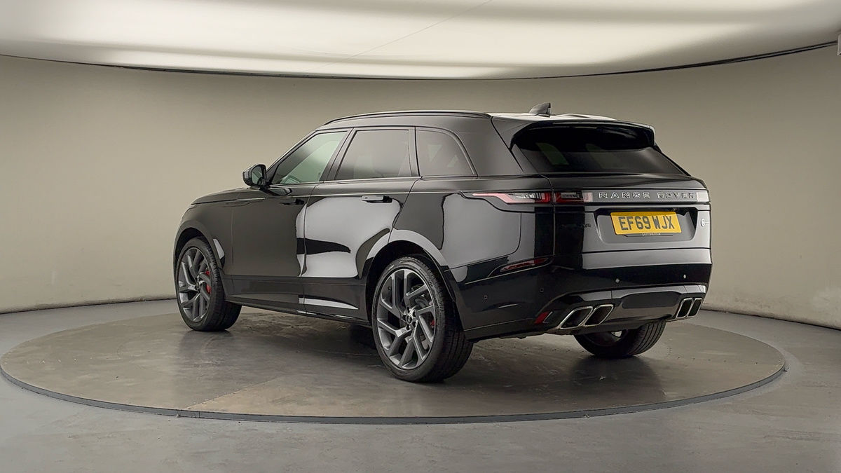 Land Rover Range Rover Velar Image 2