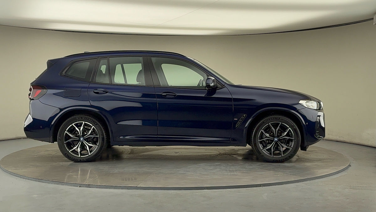 BMW X3 Image 16