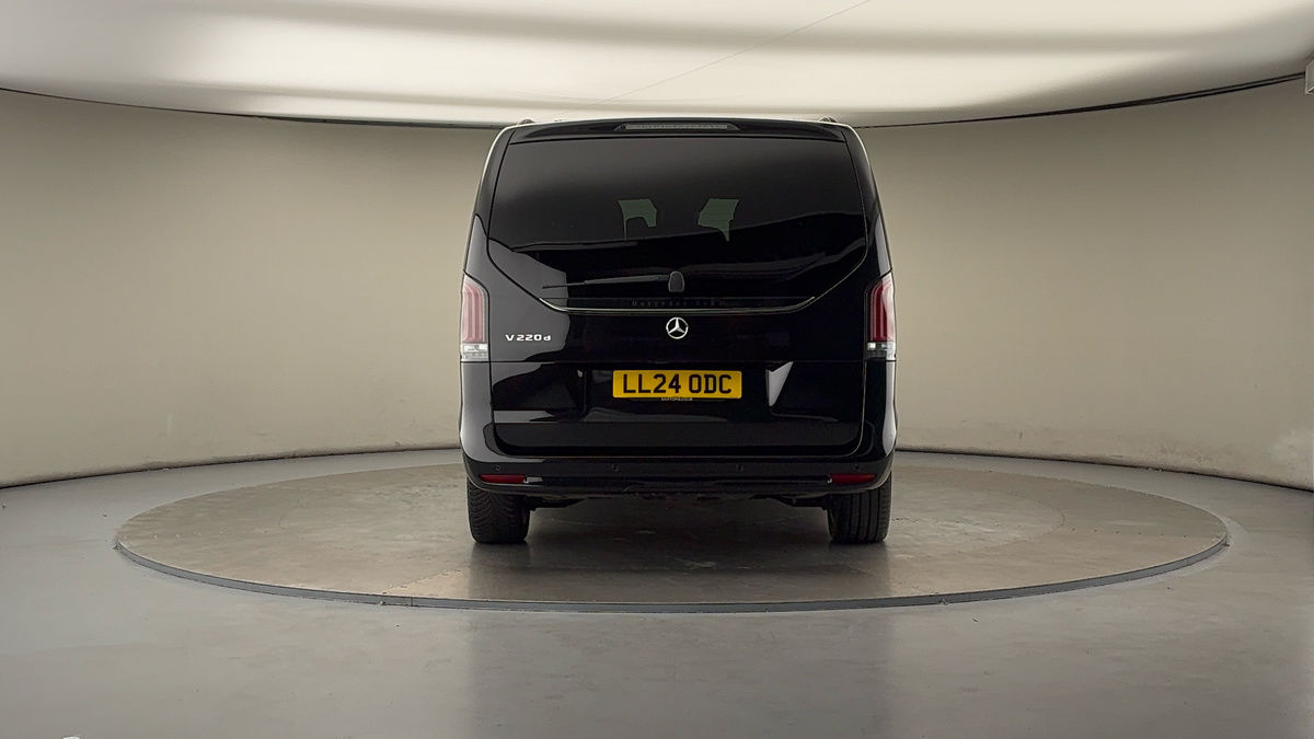 Mercedes-Benz V Class Image 4