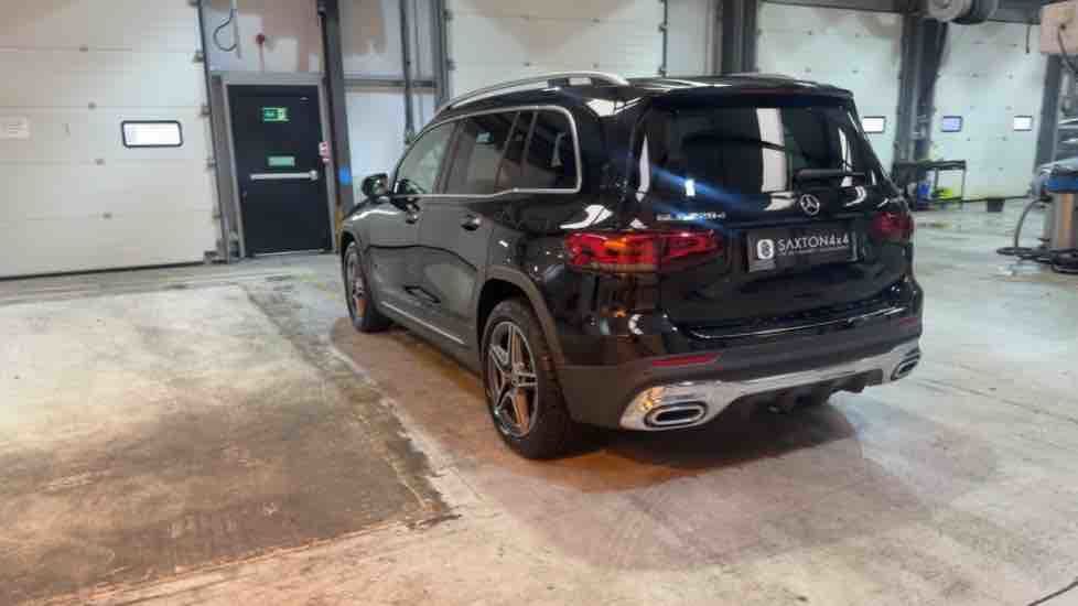 More views of Mercedes-Benz GLB