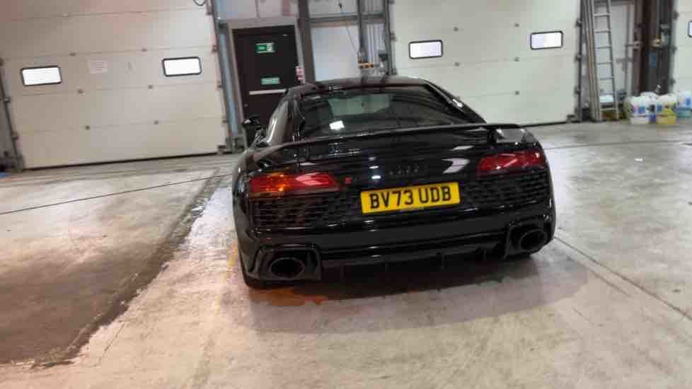 More views of Audi R8