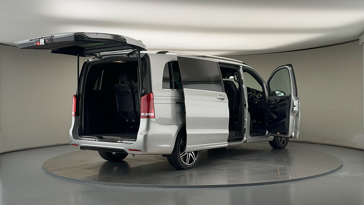 More views of Mercedes-Benz V Class