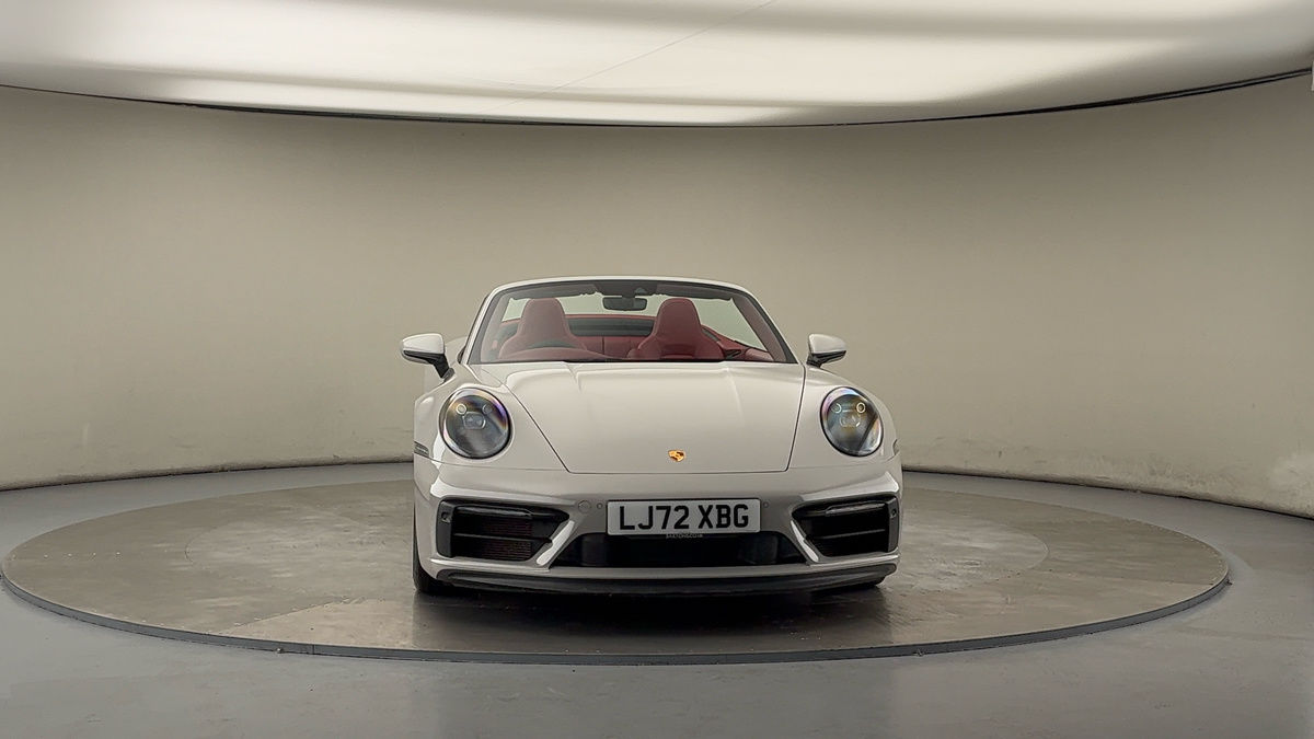 More views of Porsche 911