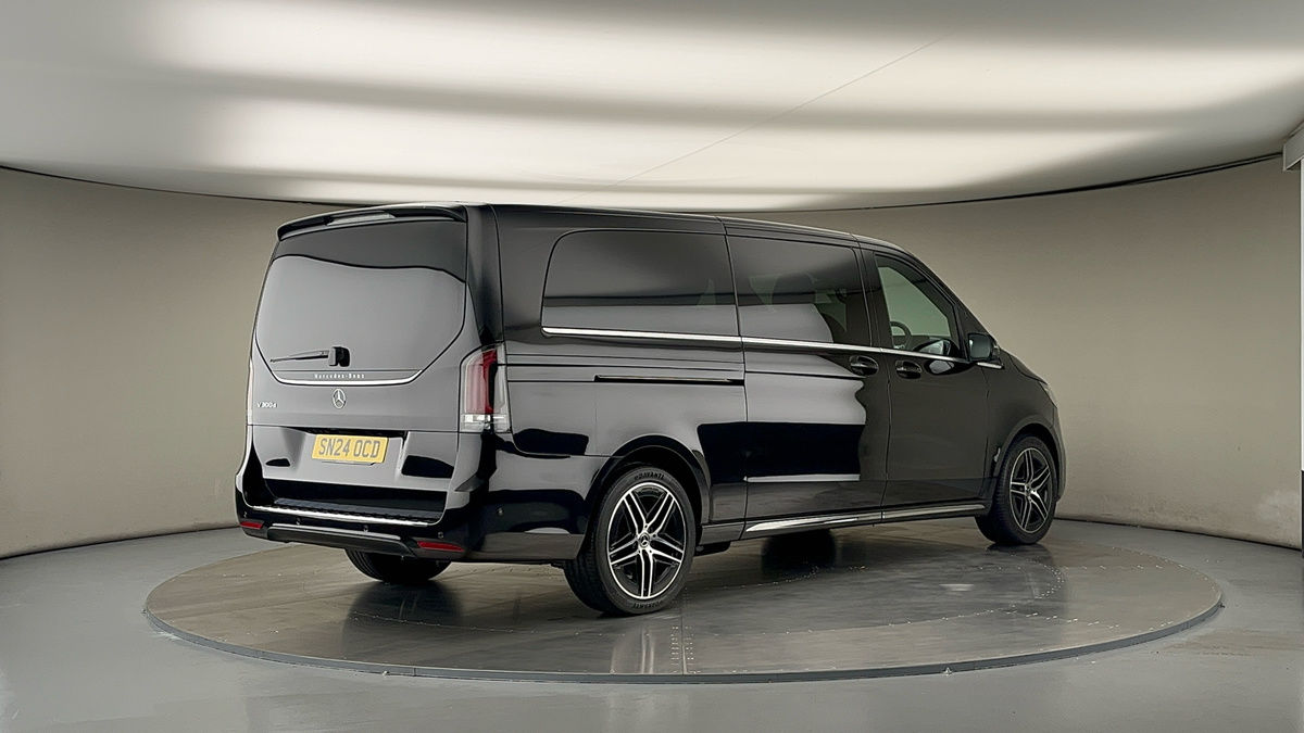 Mercedes-Benz V Class Image 21