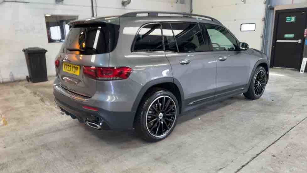 More views of Mercedes-Benz GLB