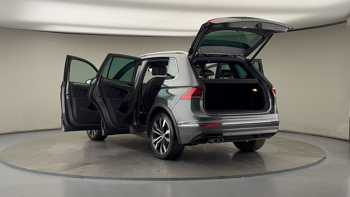 Volkswagen Tiguan Image 23