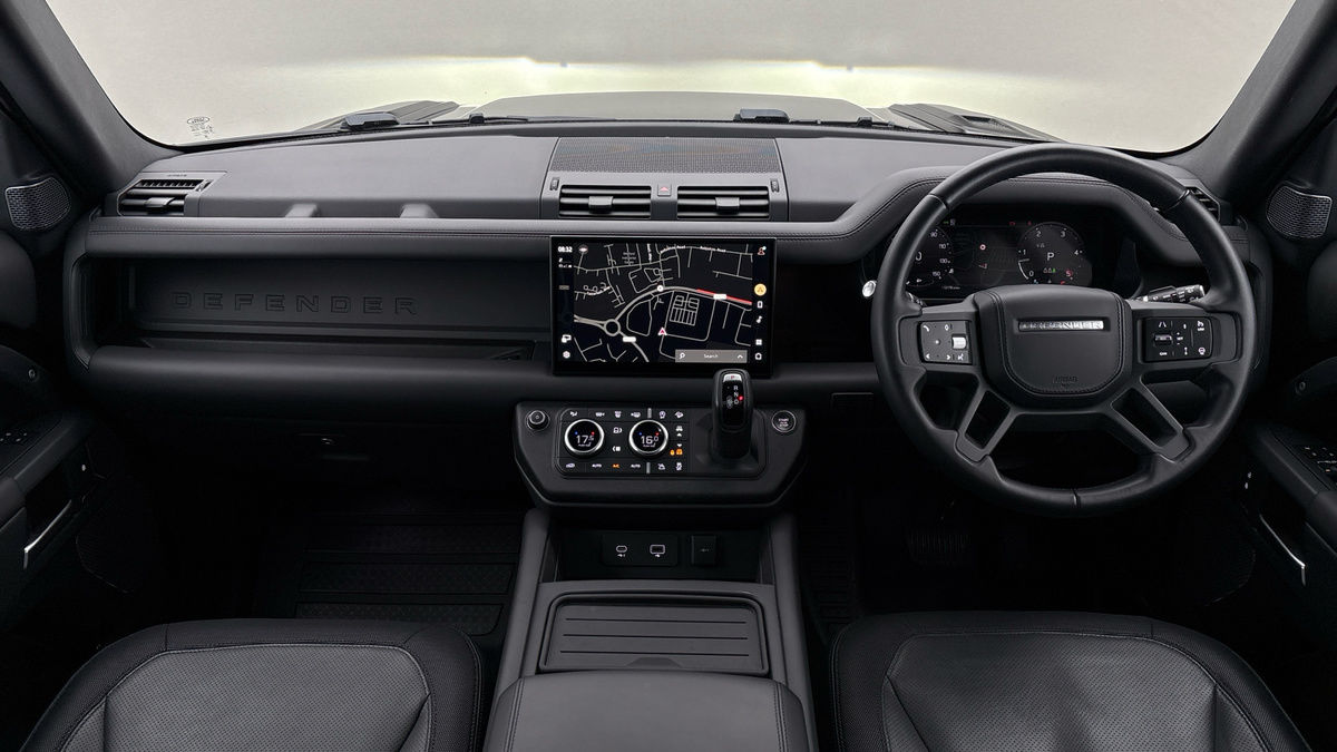 Land Rover Defender 90 Urban Image 12