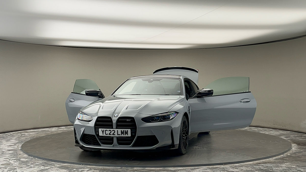 More views of BMW M4 Competition