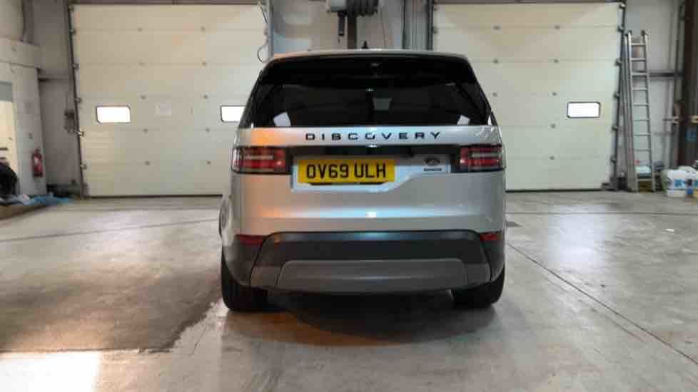 More views of Land Rover Discovery