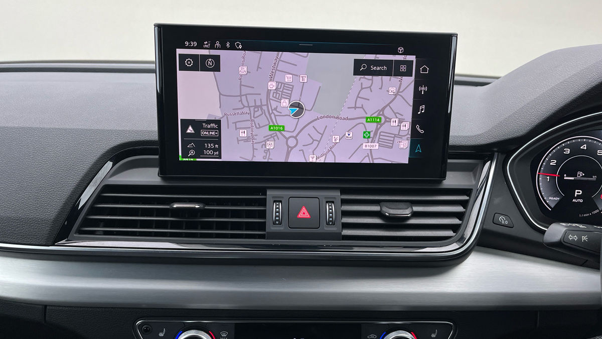 Audi Q5 Image 17