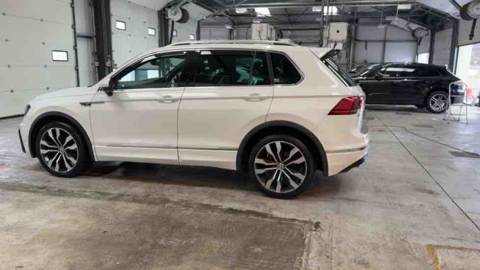 More views of Volkswagen Tiguan