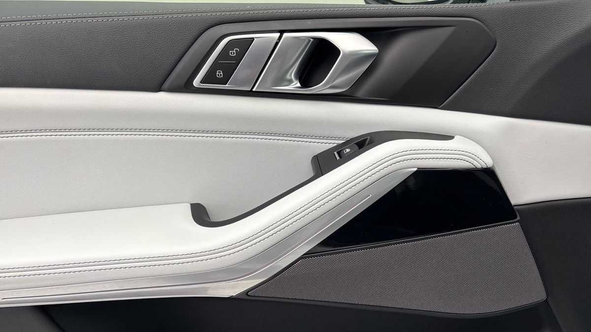 BMW X5 Image 19