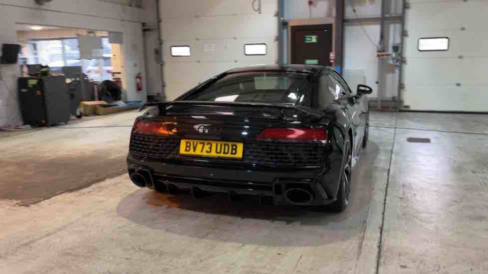 More views of Audi R8