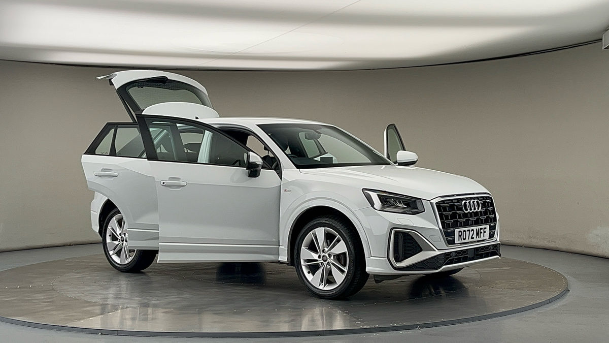 More views of Audi Q2