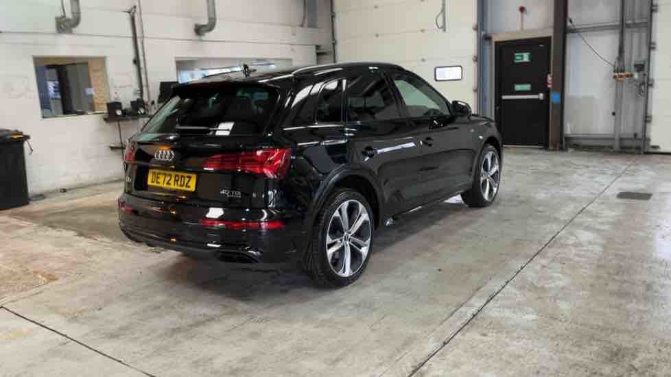 More views of Audi Q5