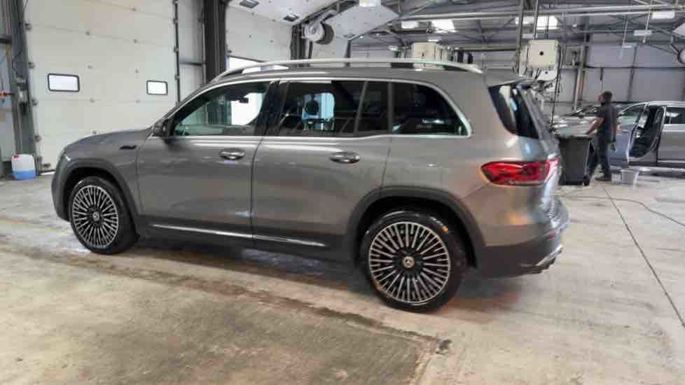 More views of Mercedes-Benz EQB