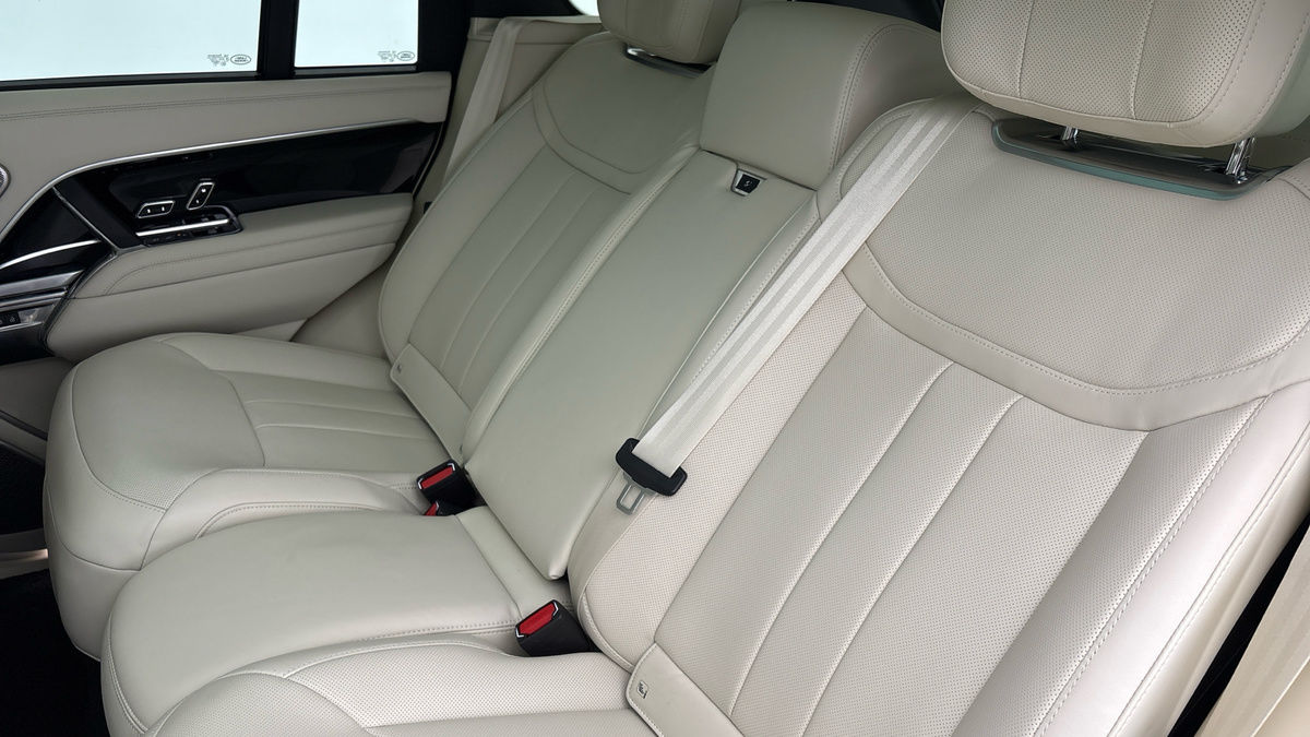Land Rover Range Rover Image 8