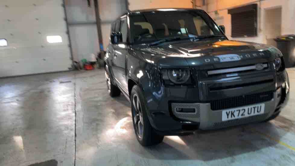 More views of Land Rover Defender 110