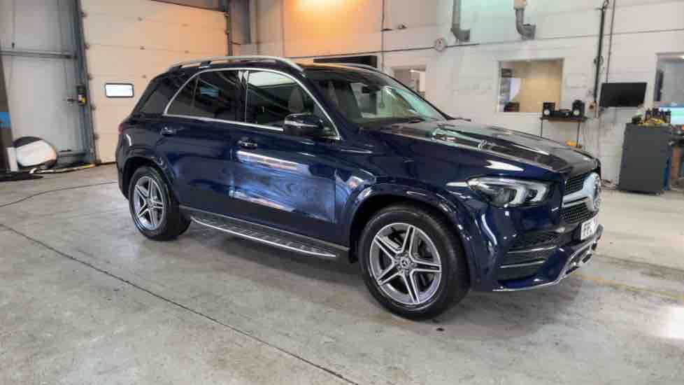 More views of Mercedes-Benz GLE