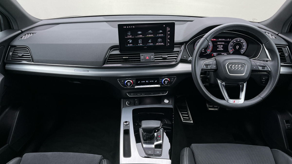 Audi Q5 Image 12